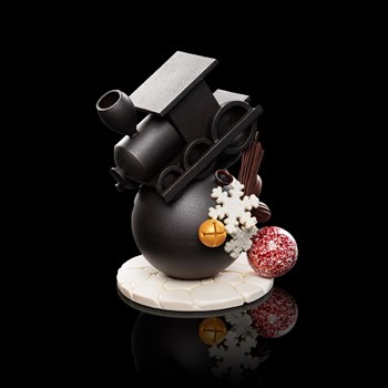 Snow Train - Dark and white chocolate, Filled with chocolate almonds and Hazelnuts, chocolat hearts, choconougat, 500 gr 78.-
