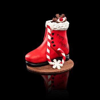 Santa's boot - Dark and white chocolate, Filled with chocolate almonds and Hazelnuts, chocolat hearts, 320 gr 58.-