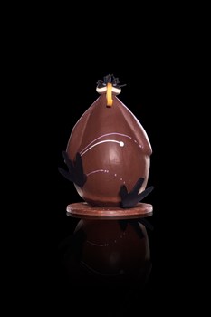 Crazy cocotte violet - Milk chocolate, garnished with chocolate almonds and hazelnuts, chocolates, nougatine eggs, 320 gr 58.-