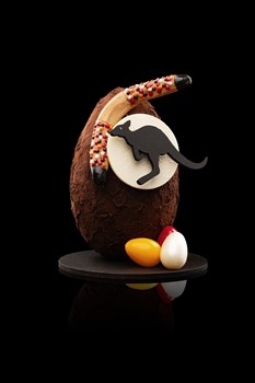 Oeuf Australiens  - Chocolat noir, lait, blanc et bionda, amandes, noisettes, choconougats, mini tablettes, oeufs pralinés et friture 375g 61.-