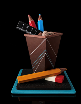 Pot crayons - Chocolat blanc lait et noir, amandes et noisettes enrobées 290g 46.-